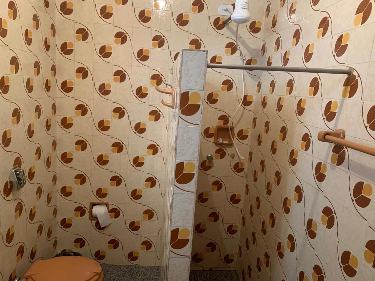 H One Hostel Goiania Luaran gambar