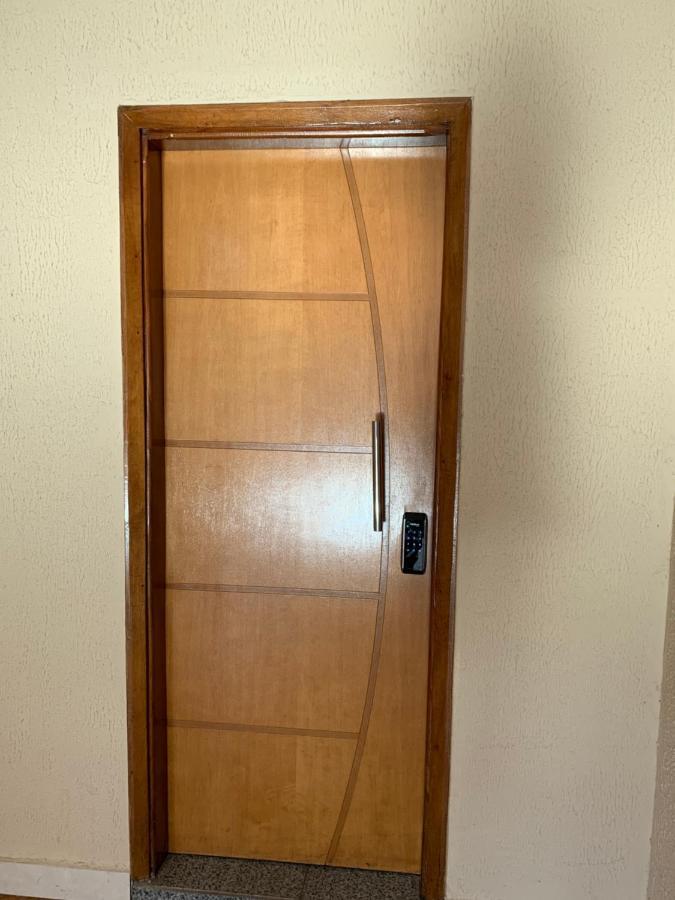 H One Hostel Goiania Luaran gambar